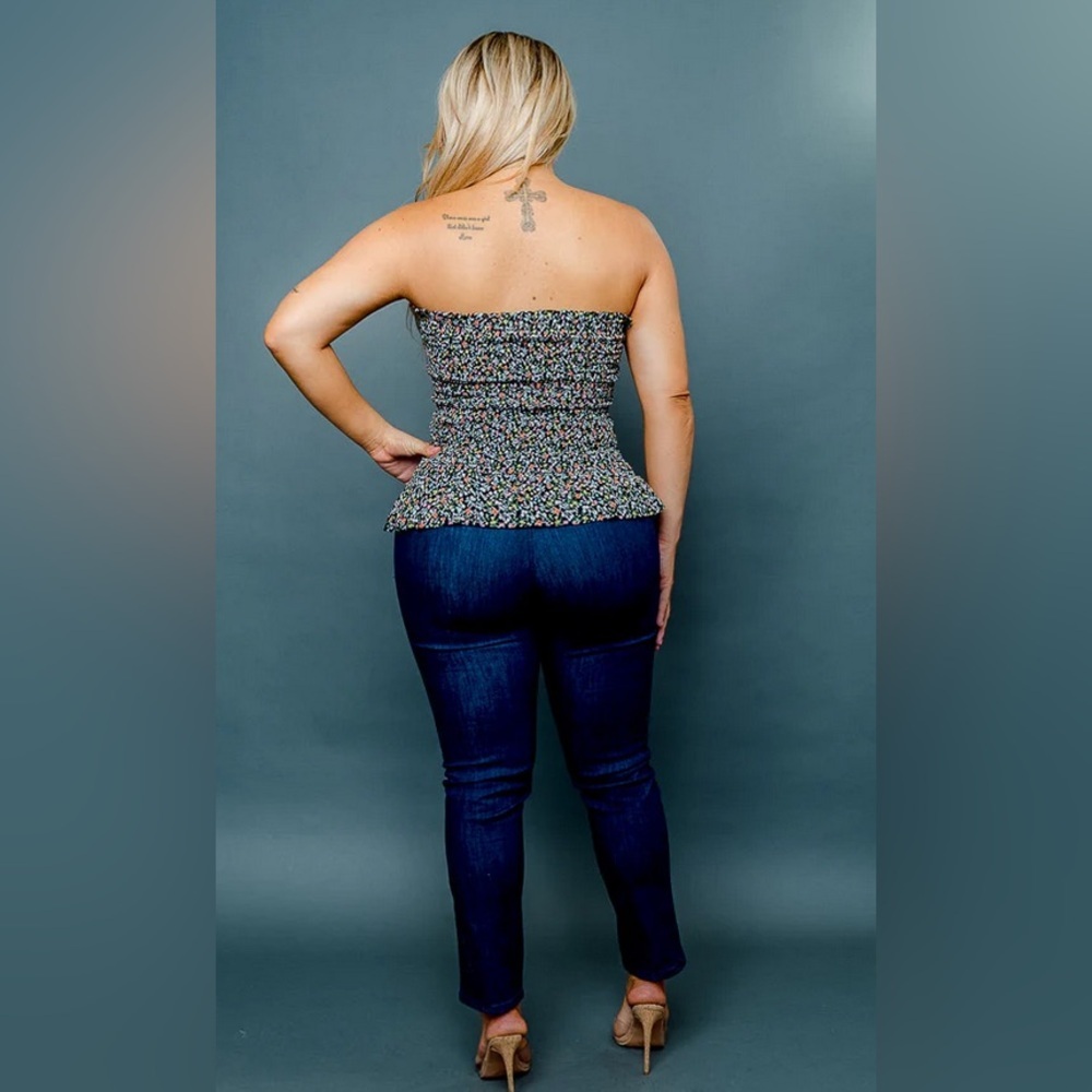 BOUTIQUE - New Floral tube top - Picture 2 of 4